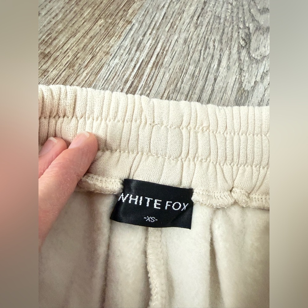 White Fox Offstage Sweatpants Pebble Cream Beige Sweatpants Joggers Size XS S - Picture 8 of 12